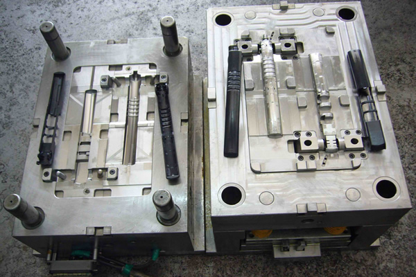 直发器外壳模具