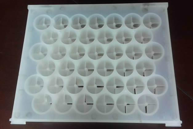 新能源车用电池塑胶件